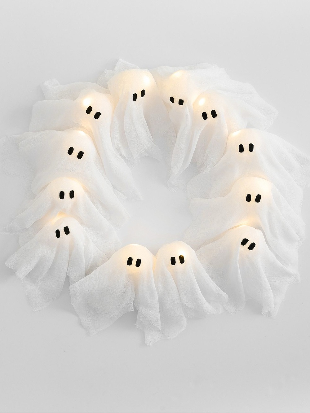 Pottery Barn Lit Ghosts Wreath
